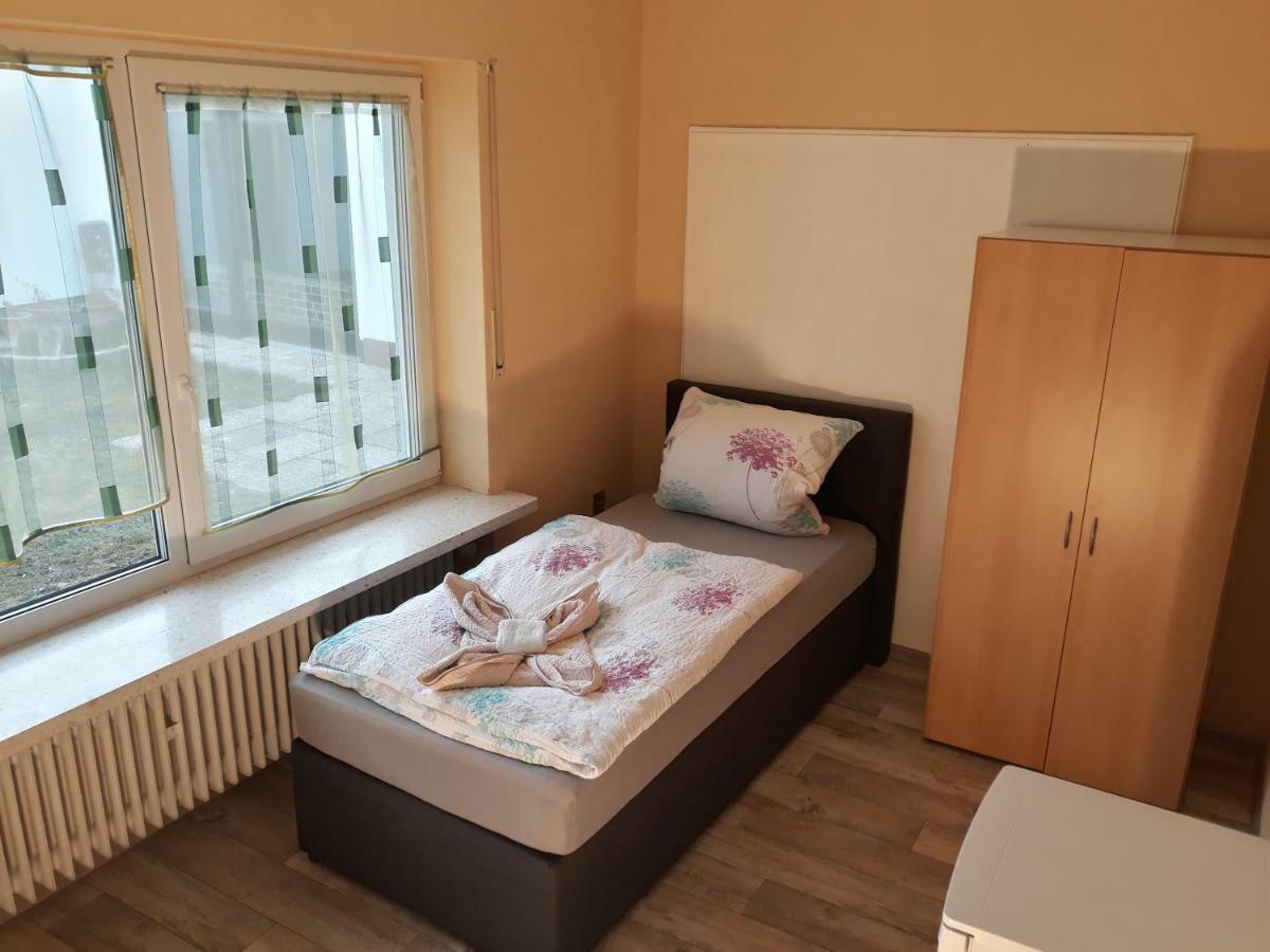 Pension Maks Ebersdorf bei Coburg Экстерьер фото